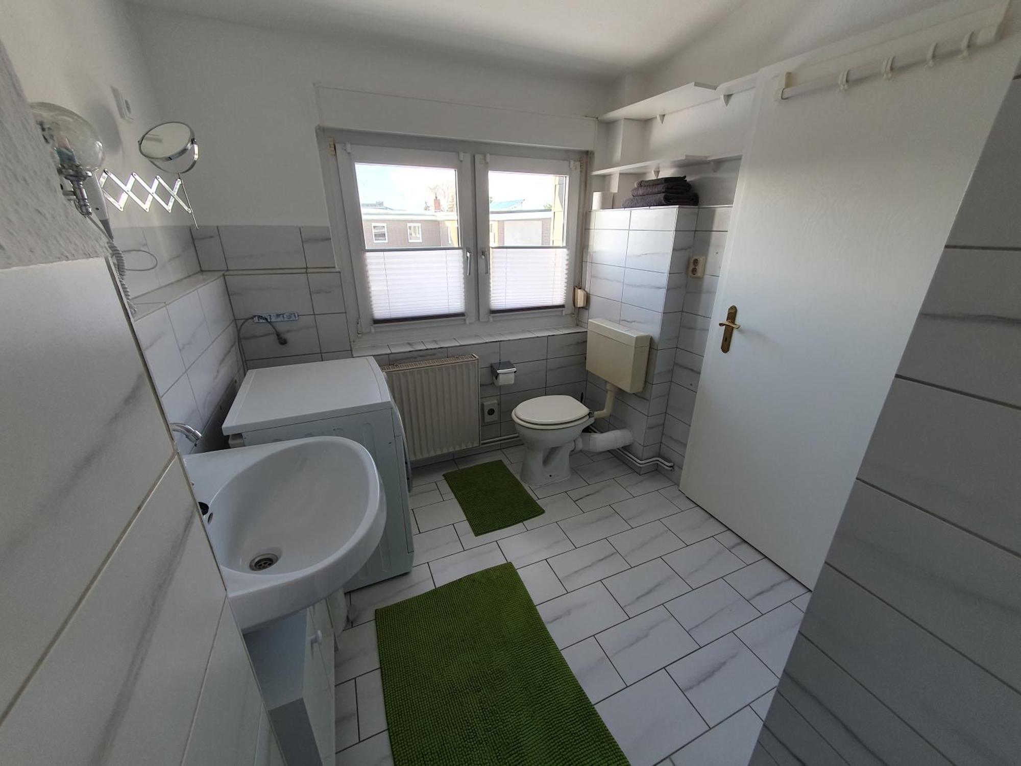 Neumuehler Hof- Ferienwohnung "Thomas" 3 Zimmer,3 Baeder Mit Dusche, Kostenfreie Parkplaetze Vor Dem Haus Шверин Екстериор снимка